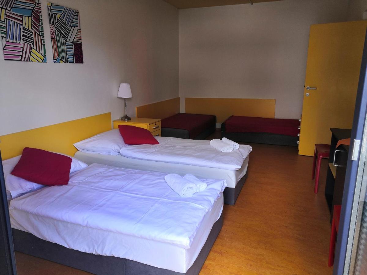 Campea Aparthotel Брно Экстерьер фото